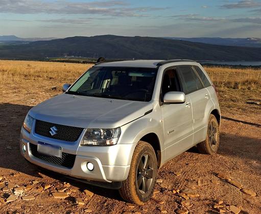 SUZUKI GRAND VITARA 2.0 4X4 16V GASOLINA 4P AUTOMÁTICO